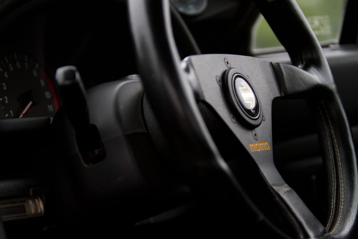 一生モノのステアリングは「ナルディ」と「モモ」！ ロングセラー製品