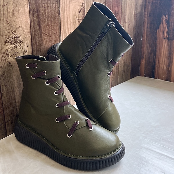 シューレースデザイン レザーショートブーツ | JS ハートレーベル(JS