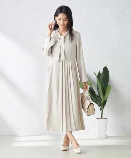 セール】 【洗える】ボウタイプリーツワンピース （ロング・マキシ丈