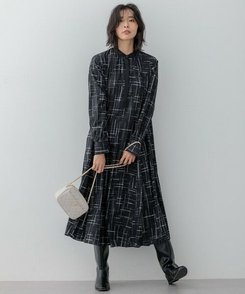 セール】 【洗える】モノクロトーンプリント ワンピース （ロング