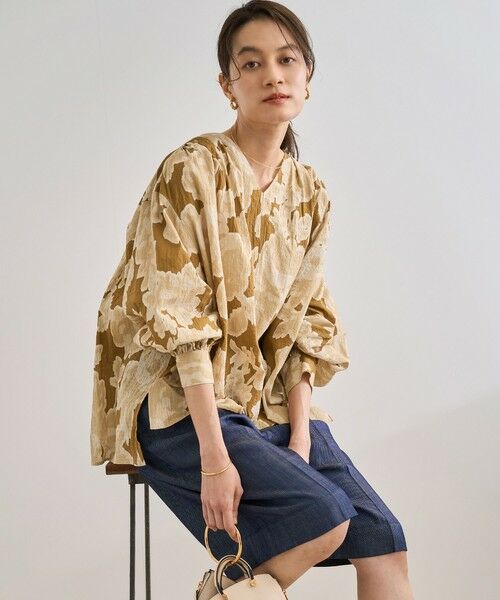 セール】 【DEVEAUX（デヴォー）】別注ボカシフラワーボリューム