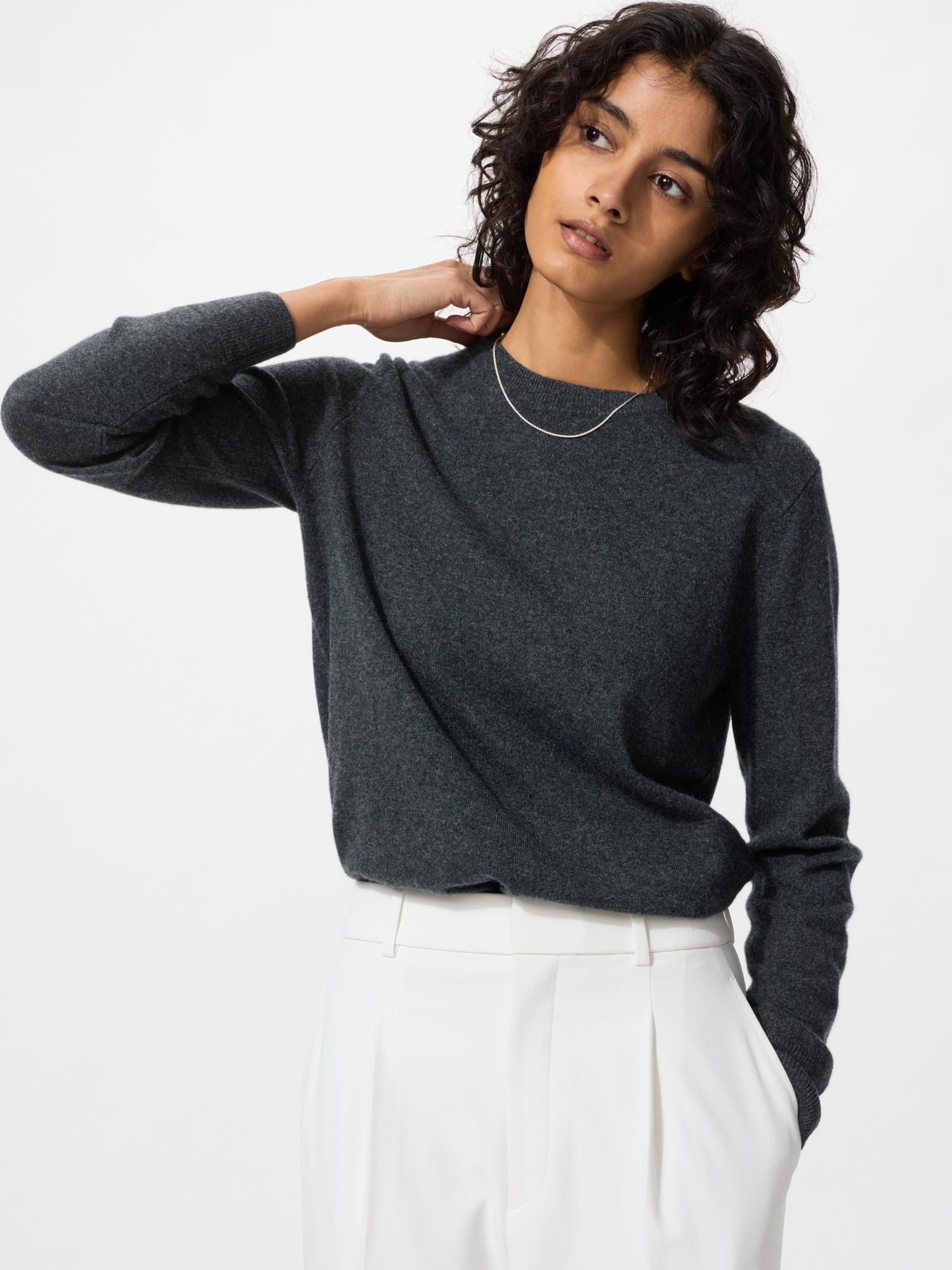 ユニクロ公式 | カシミヤクルーネックセーター