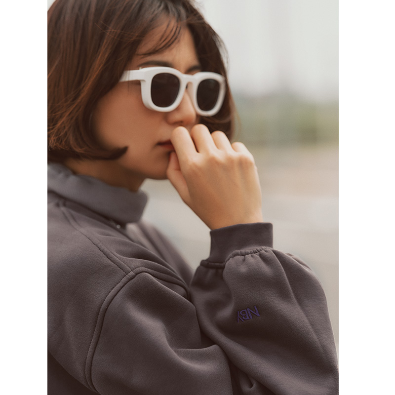 VERY NaVY×東原亜希さんでブランド立ち上げます「N by NaVY」デビュー