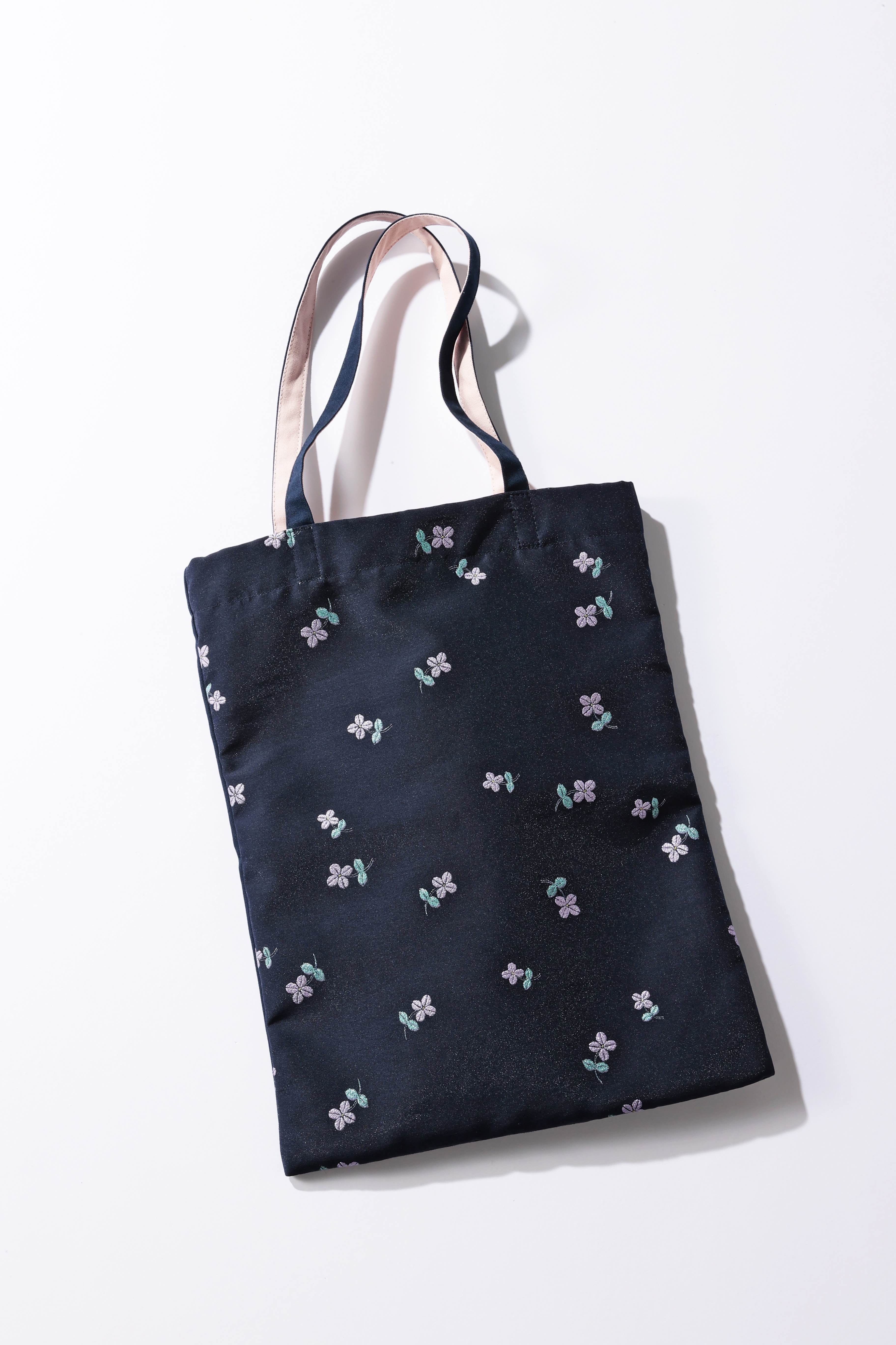 yoriの限定トート】がもらえる「VERY」のプレミアムサブスク！VERY FES