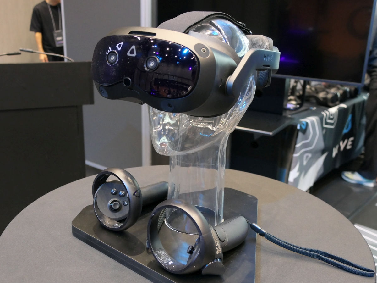HTCの新型VRヘッドセット「VIVE Focus Vision」はスタンドアロンとPC