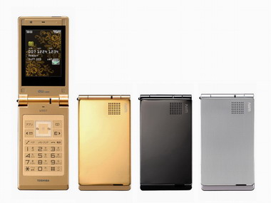 厚さ9.9ミリ、クレジットカードサイズの極薄ケータイ――「W55T