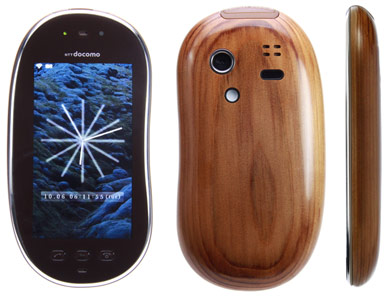 手のひらにヒノキの香りとぬくもりを――「TOUCH WOOD SH-08C