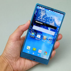 4つの進化点から探る――シャープのハイエンドスマホ「AQUOS ZETA SH-01G