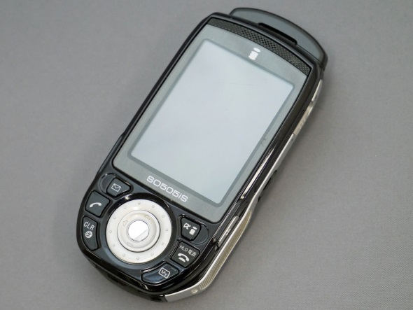 ディスクジョグ初搭載！ 音楽・動画再生対応ケータイ「mova SO505iS