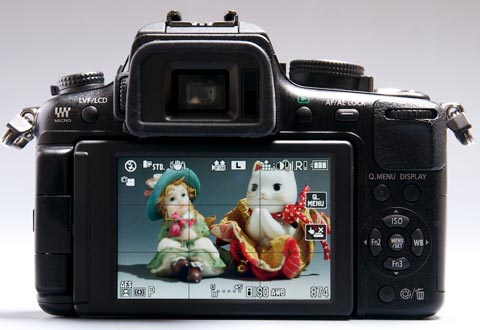 快速AFだけじゃない、ミラーレス一眼の旗頭――パナソニック「DMC-GH2