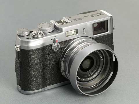 金属魂」的、FinePix X100のある生活（金属と皮の濃密な関係）：矢野渉