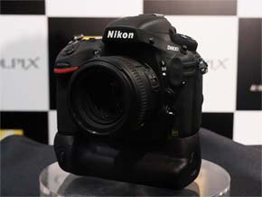 ニコン、3630万画素センサー搭載のフルサイズ機「D800」 - ITmedia NEWS