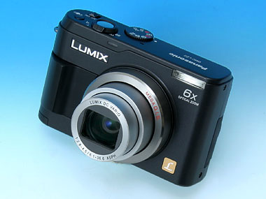小型なのに光学6倍／手ブレ補正／乾電池対応――LUMIX「DMC-LZ2