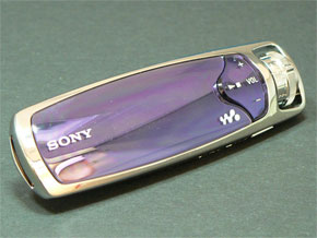 ノイズキャンセリングで武装した高音質ウォークマン――「NW-S703F