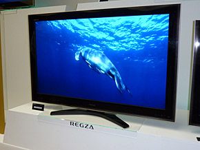 録画に強く、ゲームにも強い REGZA新「Zシリーズ」詳報：B-CASカード2