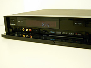 独自の進化を果たした東芝「RD-X8」（前編）：BD/DVDレコーダー特集（1