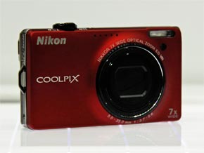 ニコン、世界最薄7倍ズーム「COOLPIX S6000」など3機種 - ITmedia NEWS