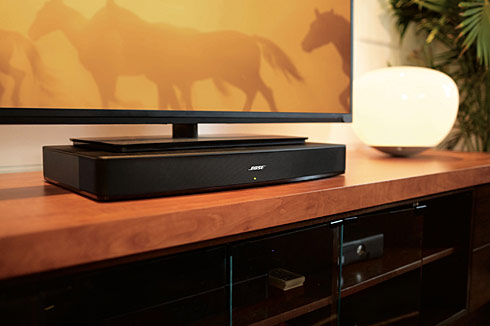 ボーズ、Bluetoothを搭載した台座型シアターシステム「Bose Solo 15