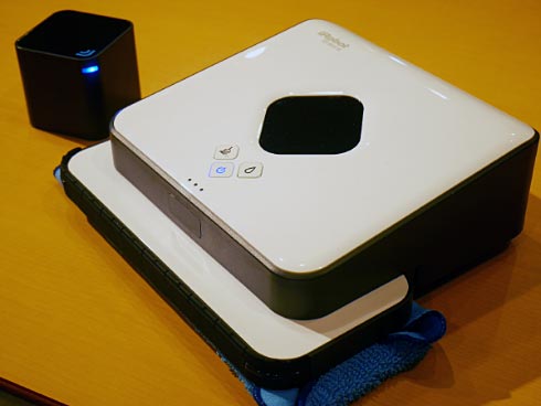 拭き掃除もロボットにおまかせ！ iRobotの「ブラーバ380j」日本上陸
