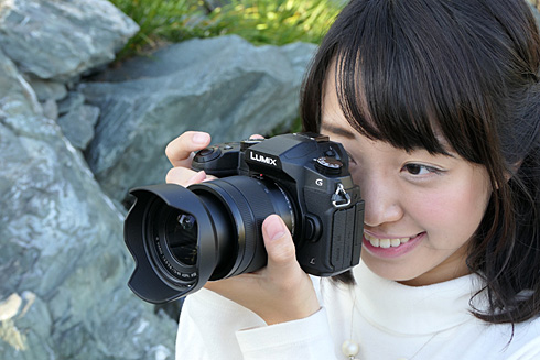 オーソドックスだからこそ“役に立つ”ミラーレス、パナソニック「DMC-G8