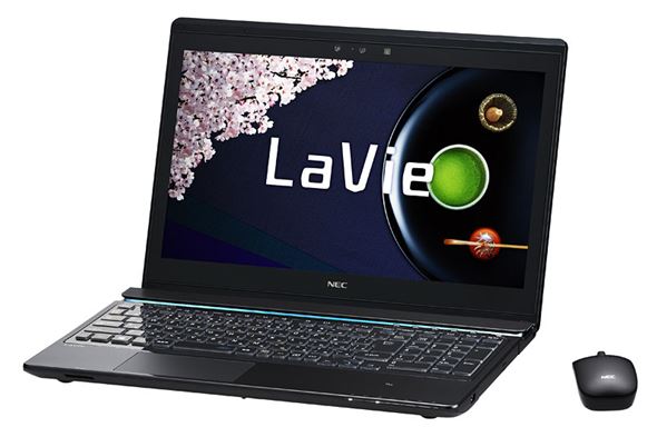 第5世代Core＋4K IGZO液晶＋3Dカメラで大幅進化した大画面ノートPC