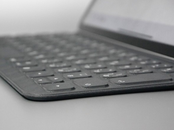 新型iPad Pro＋Smart Keyboard Folio 文字入力にベストなのは12.9型と