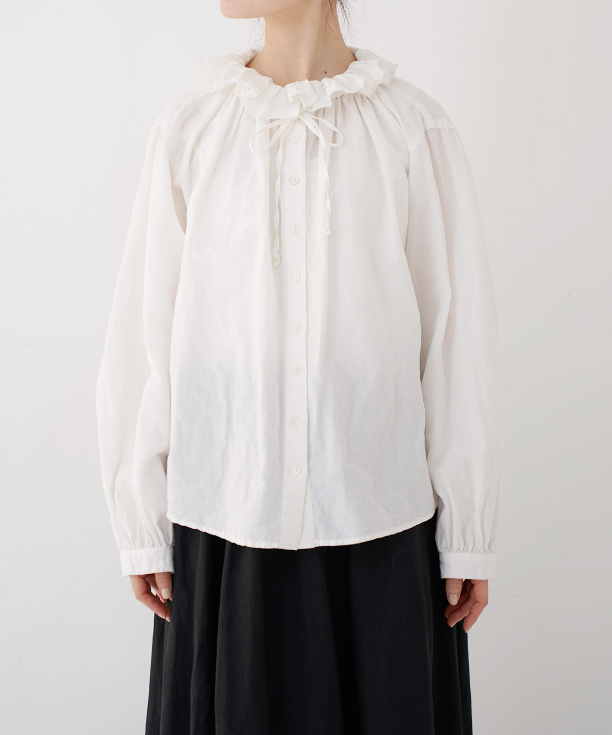 コットンリネンダンガリーフリルシャツ｜nest Robe / CONFECT ONLINE SHOP