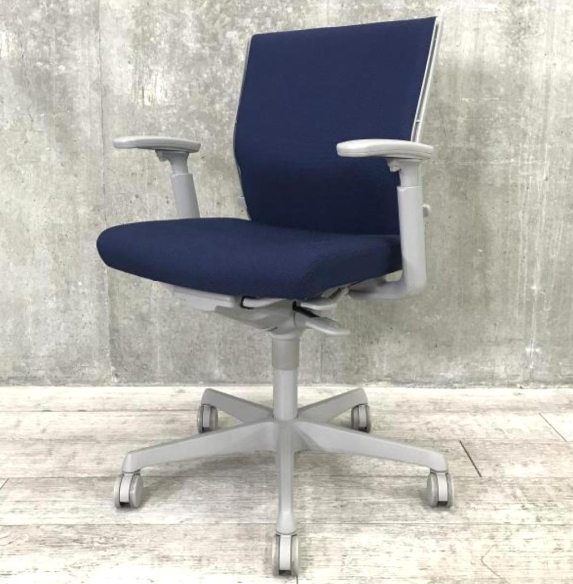 中古】エスクード オカムラ/okamura 肘付ローバックチェア 563261