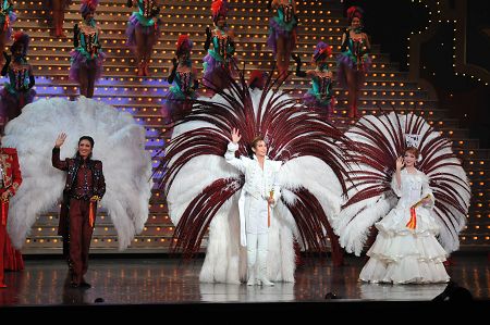 32年ぶりの再演。宝塚歌劇宙組公演『誰がために鐘は鳴る』開幕