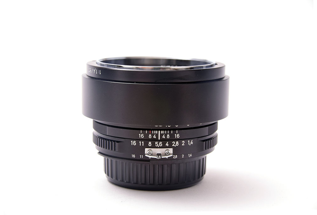 Carl Zeiss (カールツァイス) Planar T* 50mm F1.4 ZF(ニコンF用