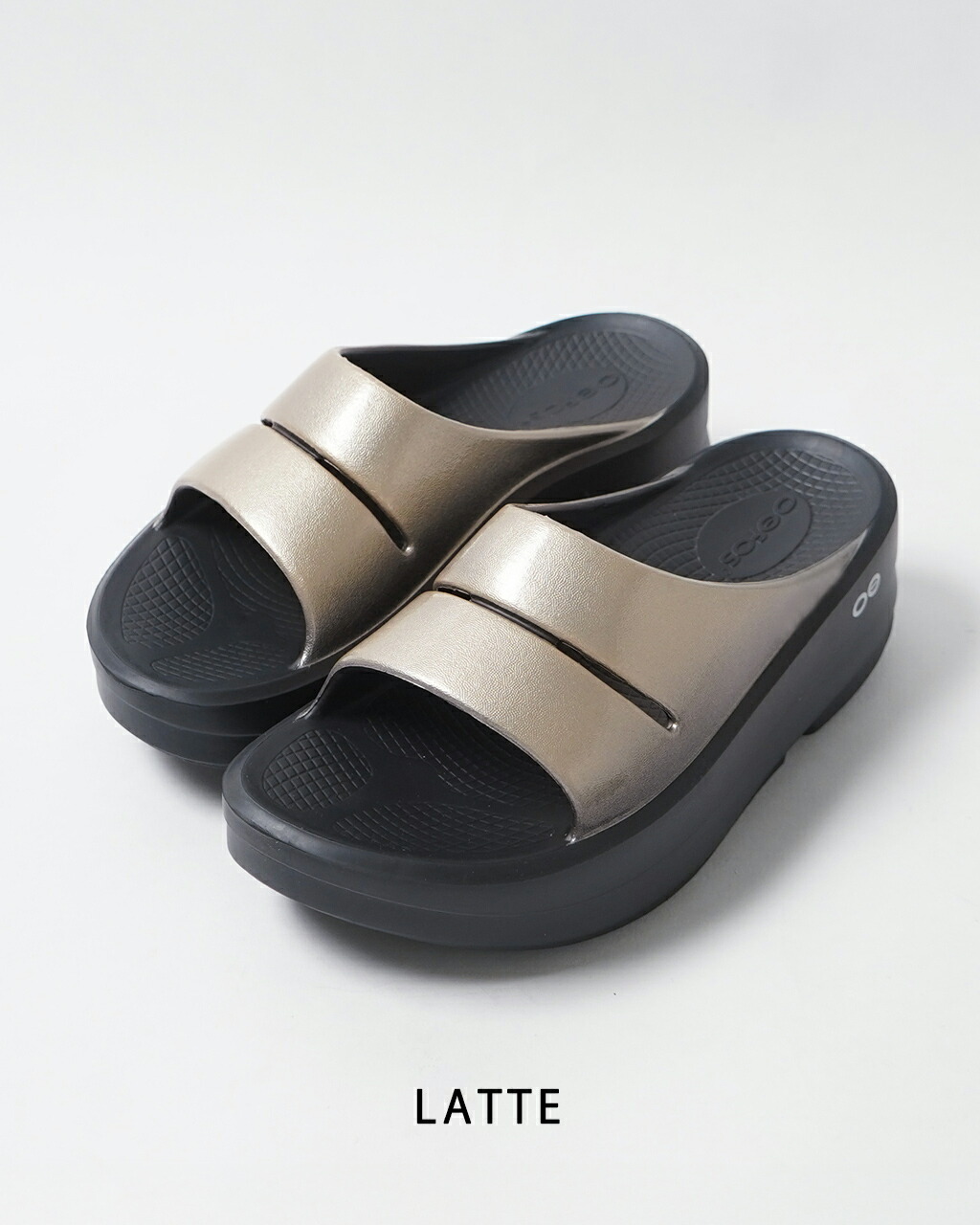 楽天市場】ウーフォス OOFOS ウーメガ ウーアー ラックス レディース