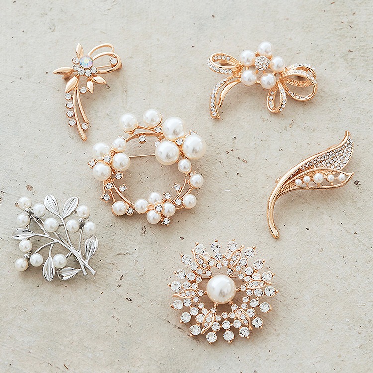 ブローチ 6type「AC1211」