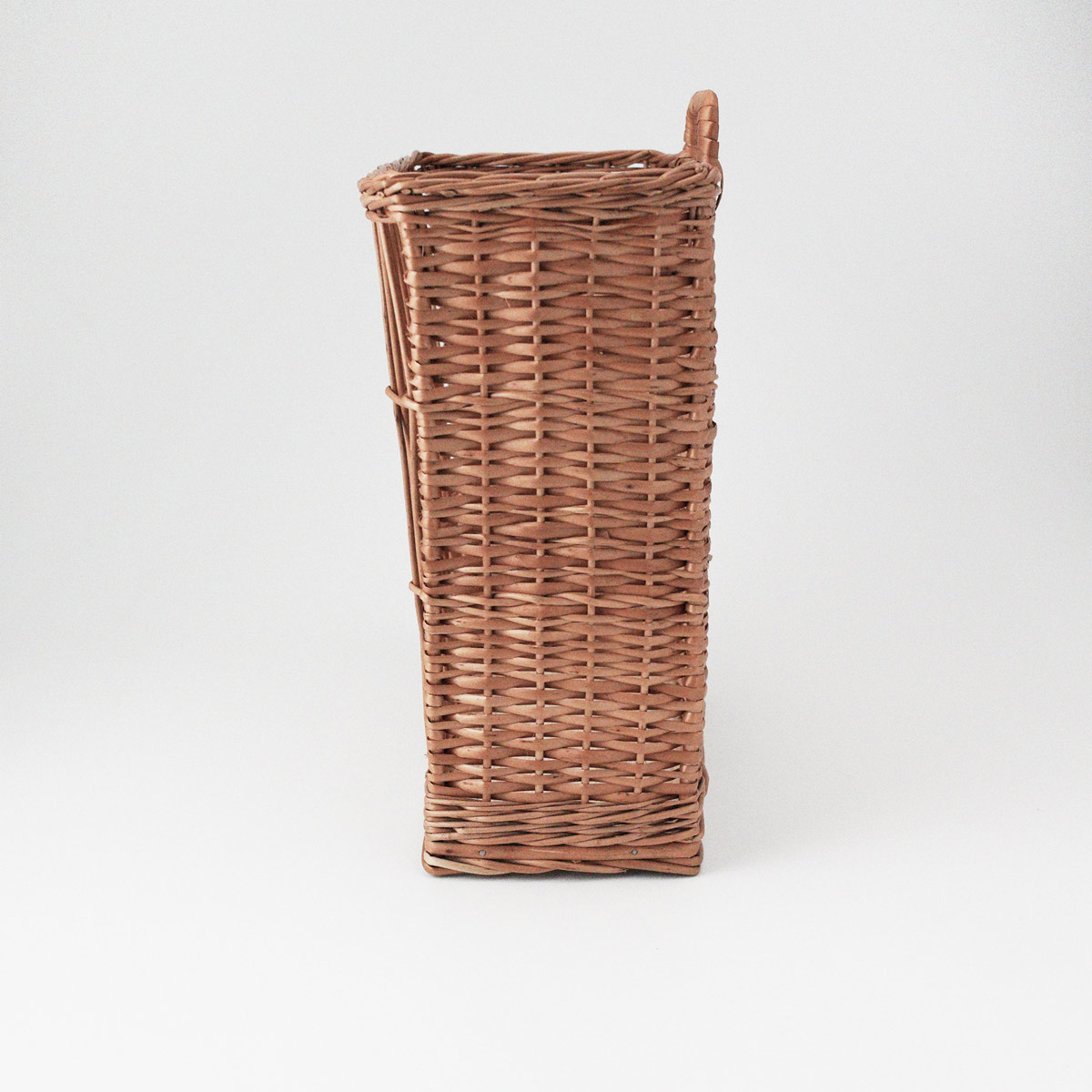 楽天市場】ラトビア PINUMU PASAULE 柳のスリムバスケット A4 北欧