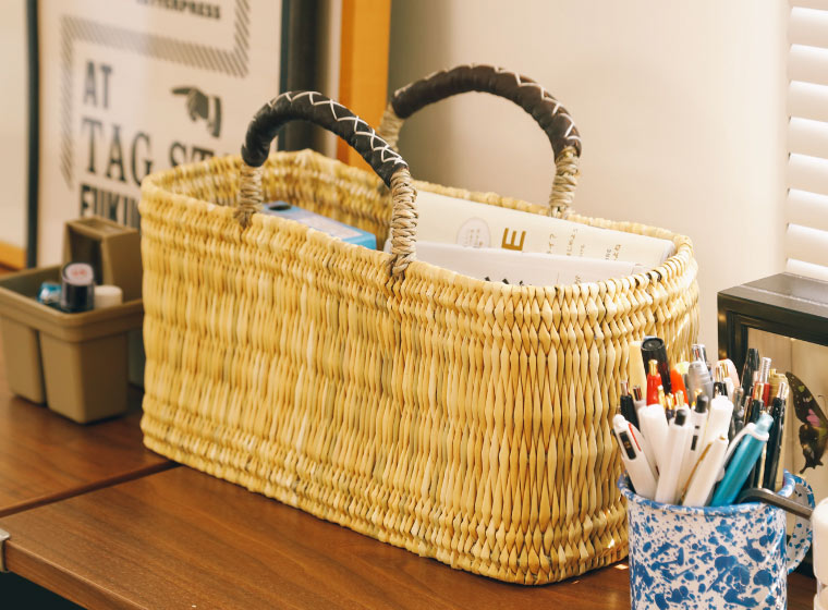 楽天市場】松野屋 ストロー革手横長カゴ M モロッコ バスケット 収納