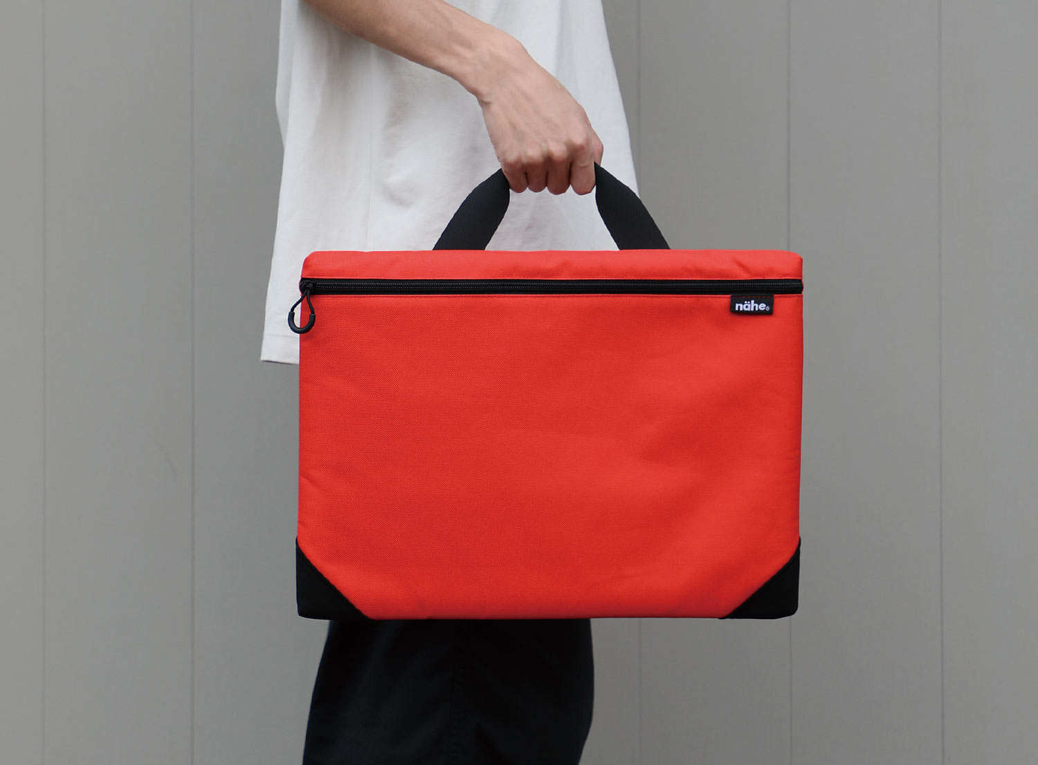 nahe ネーエ | ソフトパソコンケース L | HIGHTIDE（ハイタイド）公式