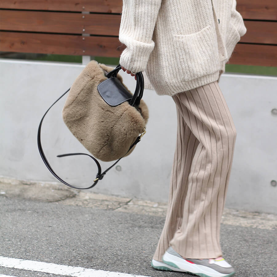 HAYNI ねこのバッグ ベージュ グレー ファー KEROよん 楽天市場】2way