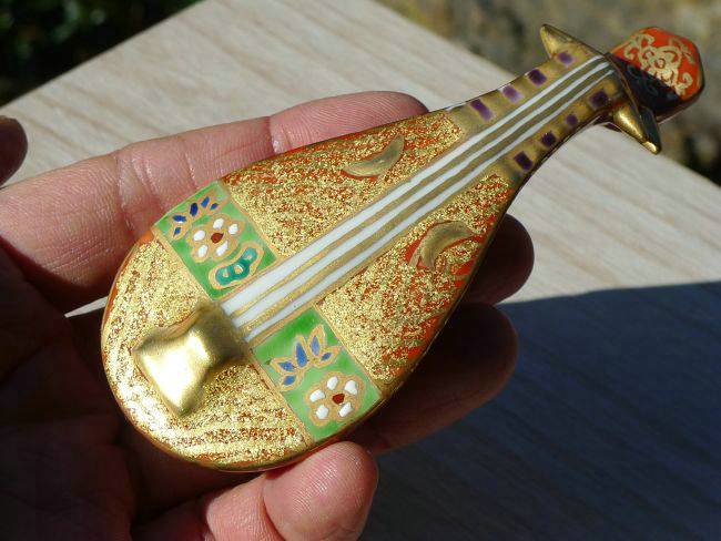 色絵琵琶香合 昭阿弥 - 京焼清水焼 松韻堂