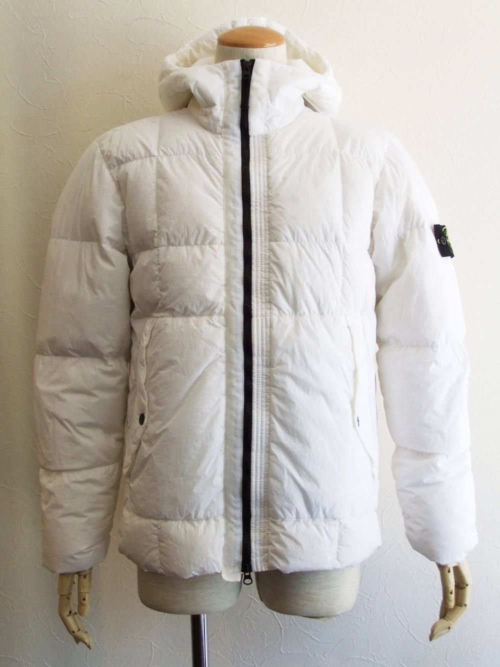 STONE ISLAND - GARMENT DYED CRINKLE REPS NY DOWN ガーメントダイ