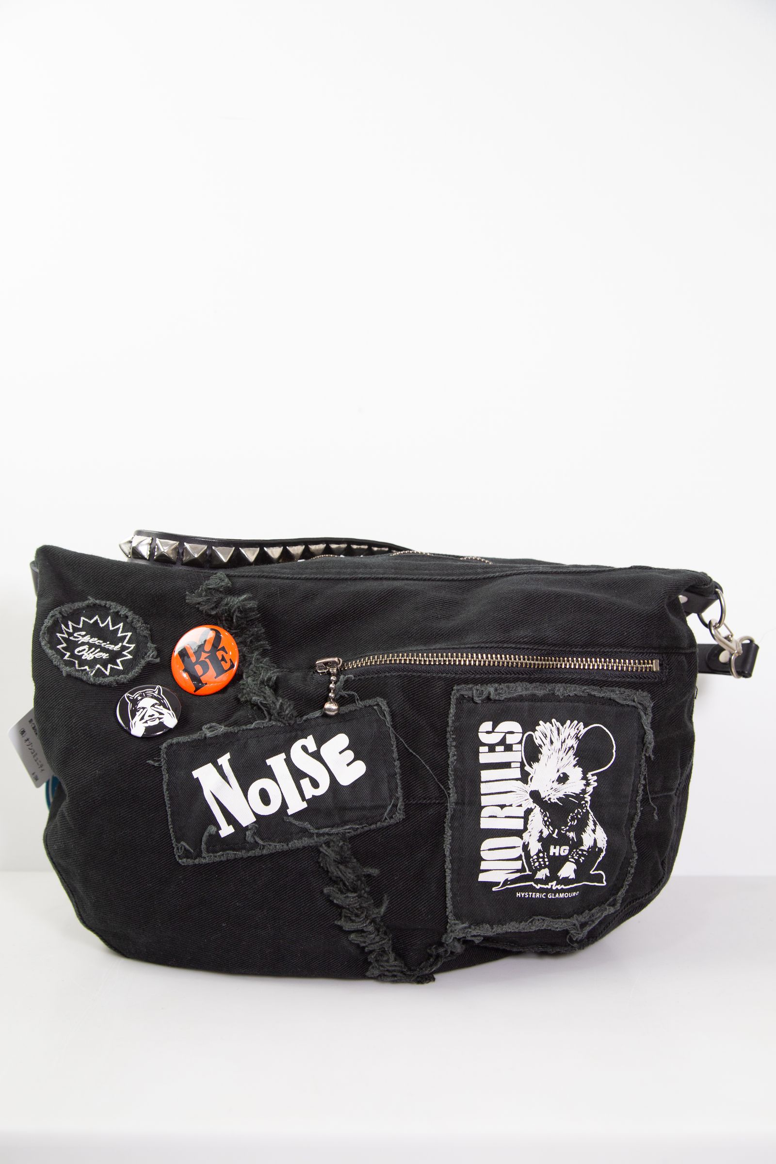 HYSTERIC GLAMOUR - STUDSベルト ショルダーバッグ / ブラック | Tempt
