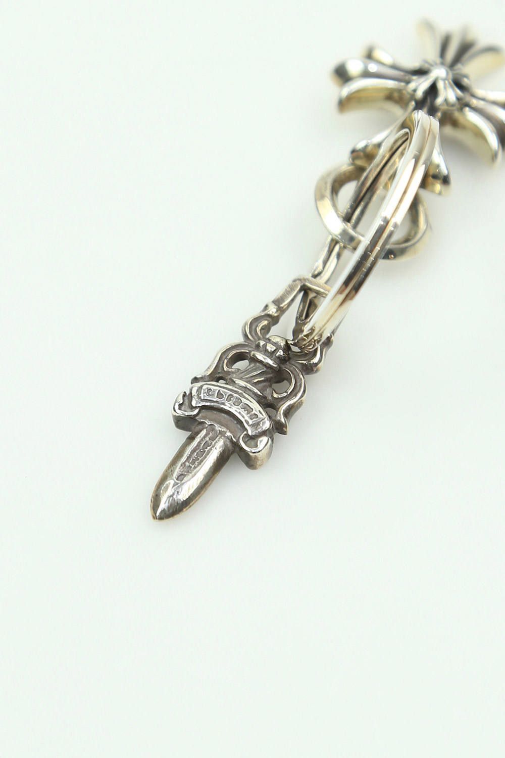 CHROME HEARTS - キーリング CHプラス スモール | Tempt