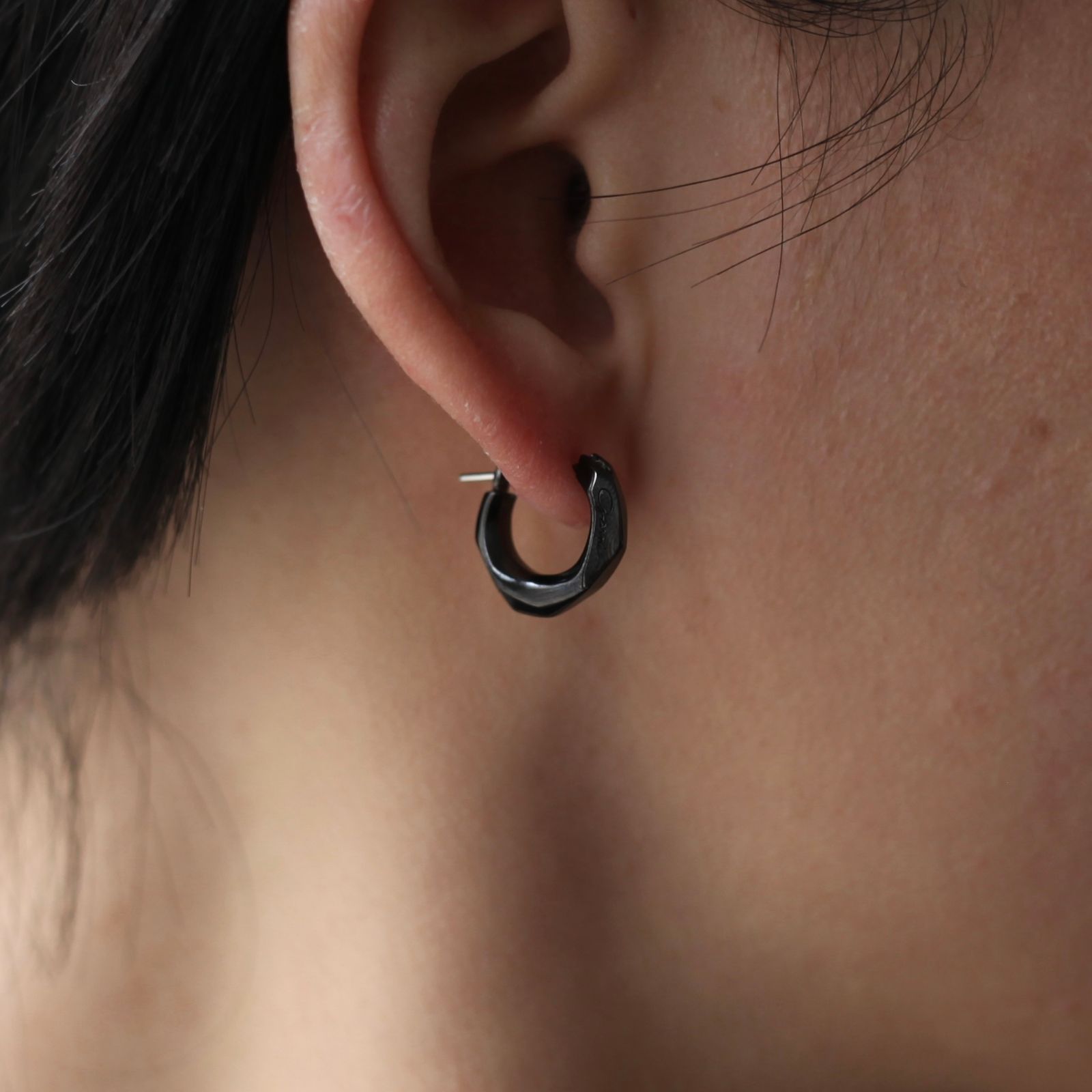 GARNI - 【残り一点】Crockery Pierce 右耳用(BLACK) | ACRMTSM ONLINE