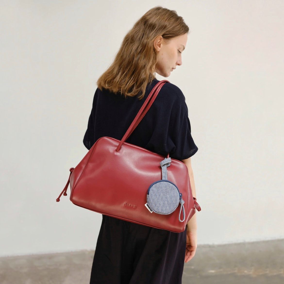 OLEND - 【再販売通知受付可能】Brooklyn Bag | ACRMTSM ONLINE STORE