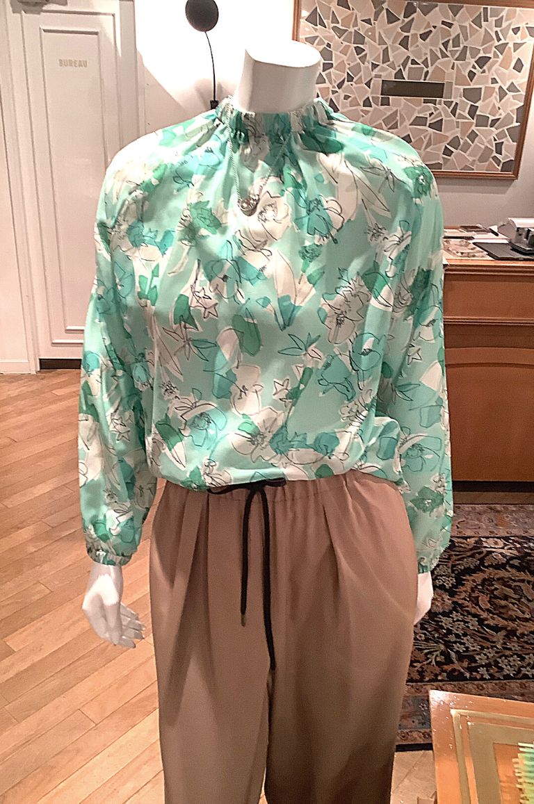 TOMORROWLAND - ピオニープリント ギャザーネックブラウス (グリーン