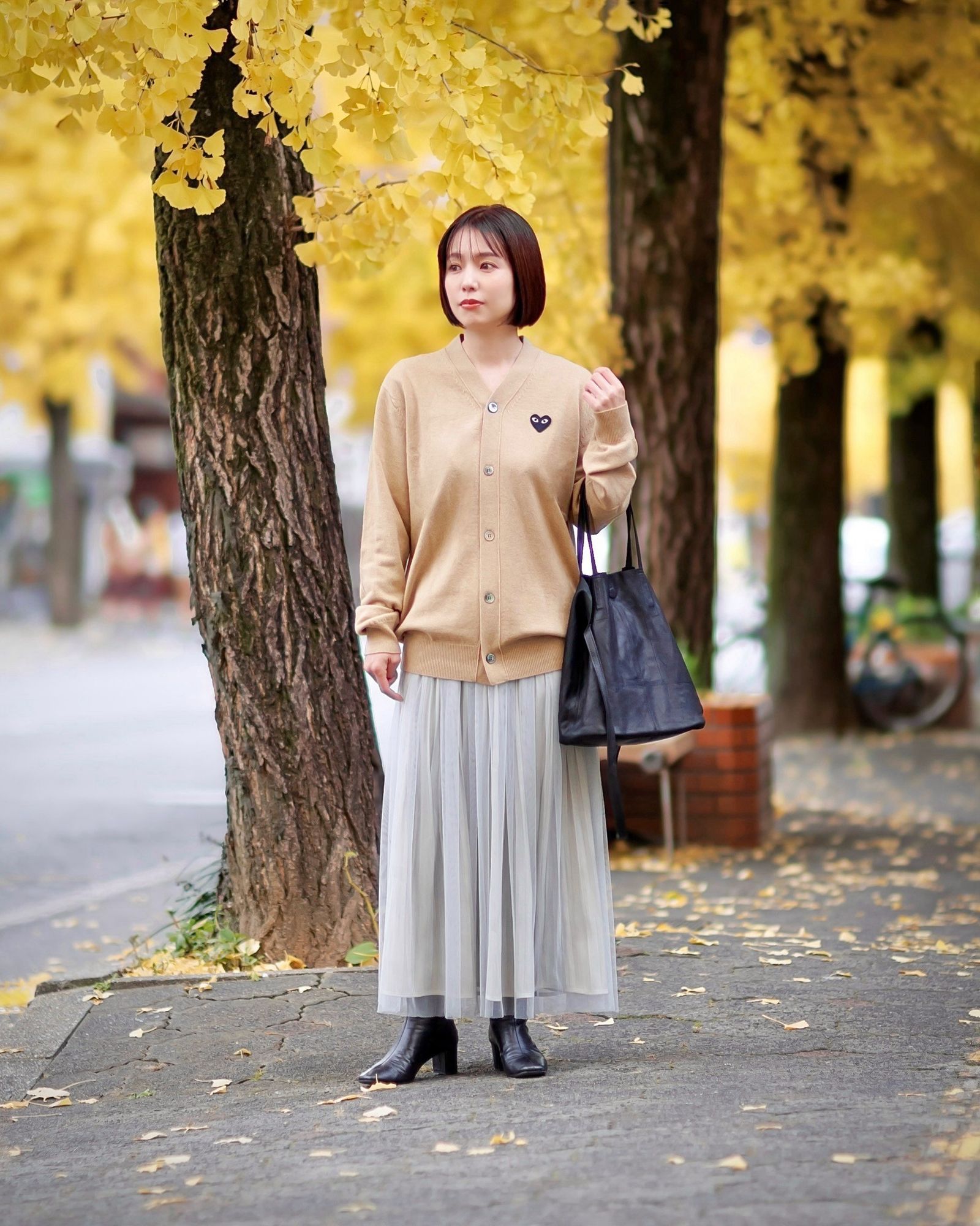 PLAY COMME des GARCONS V-NECK CARDIGAN style. | 5974 | MARK