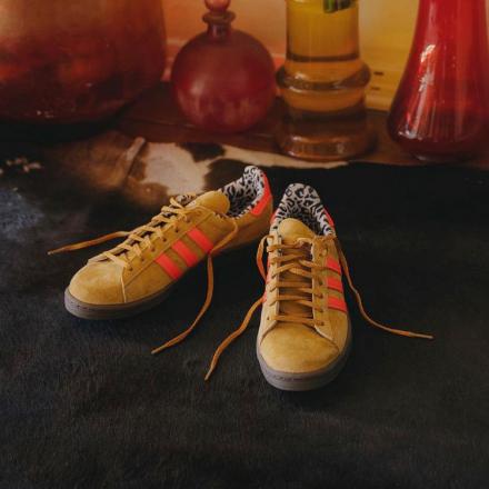 国内2月4日発売予定】エクストララージ × アディダス オリジナルス