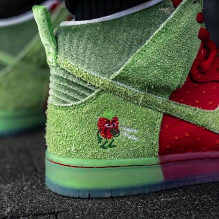 国内10月30日発売予定】ナイキ SB ダンク ハイ プロ 