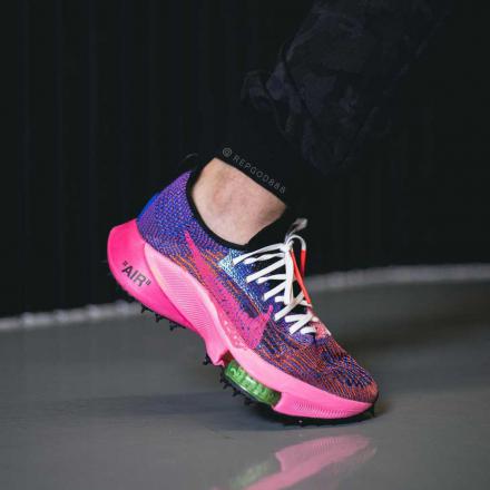 国内7月23日発売予定】オフホワイト × ナイキ エア ズーム テンポ