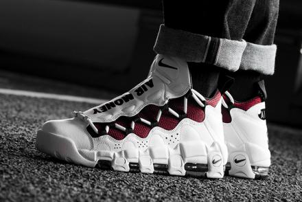 国内2月23日発売予定】 ナイキ エア モア マネー ホワイト/ブラック