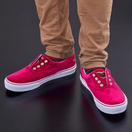 国内6月28日/29日発売予定】ジョジョの奇妙な冒険 黄金の風 × バンズ