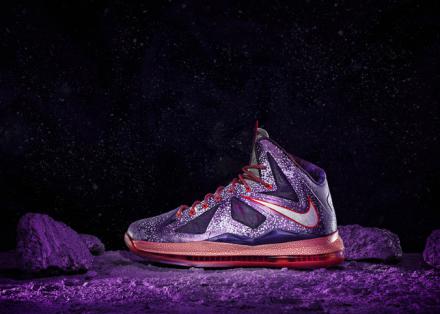2月15日発売予定】 ナイキ レブロン10 & KD 5 & コービー8 システム